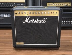 Marshall JCM 800 2210