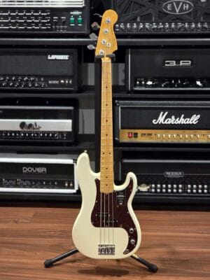 Fender American Professionnal II Precision "Neuf"