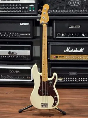 Fender American Professionnal II Precision "Neuf"