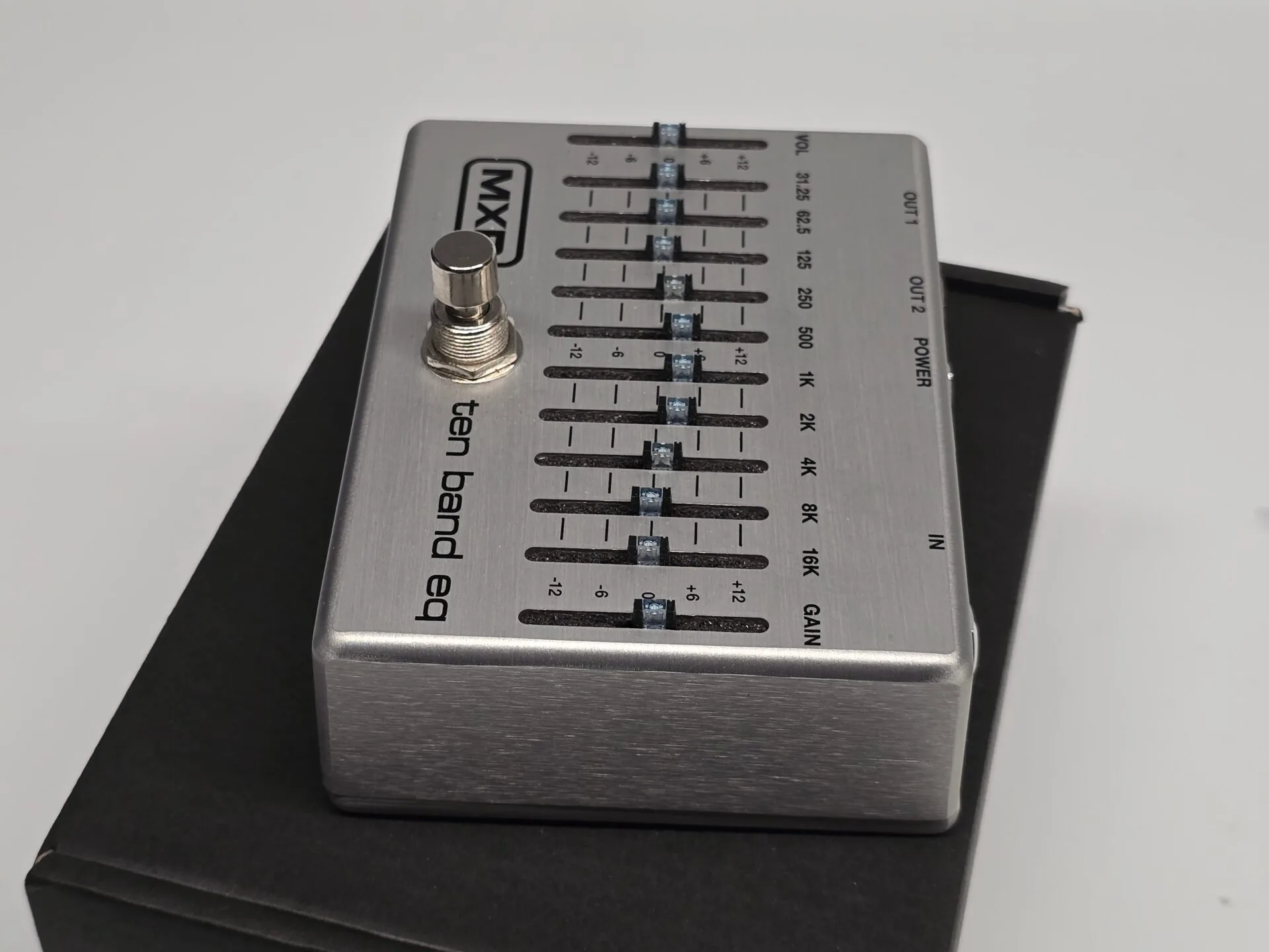 MXR M108S Ten Band Eq - Image 5