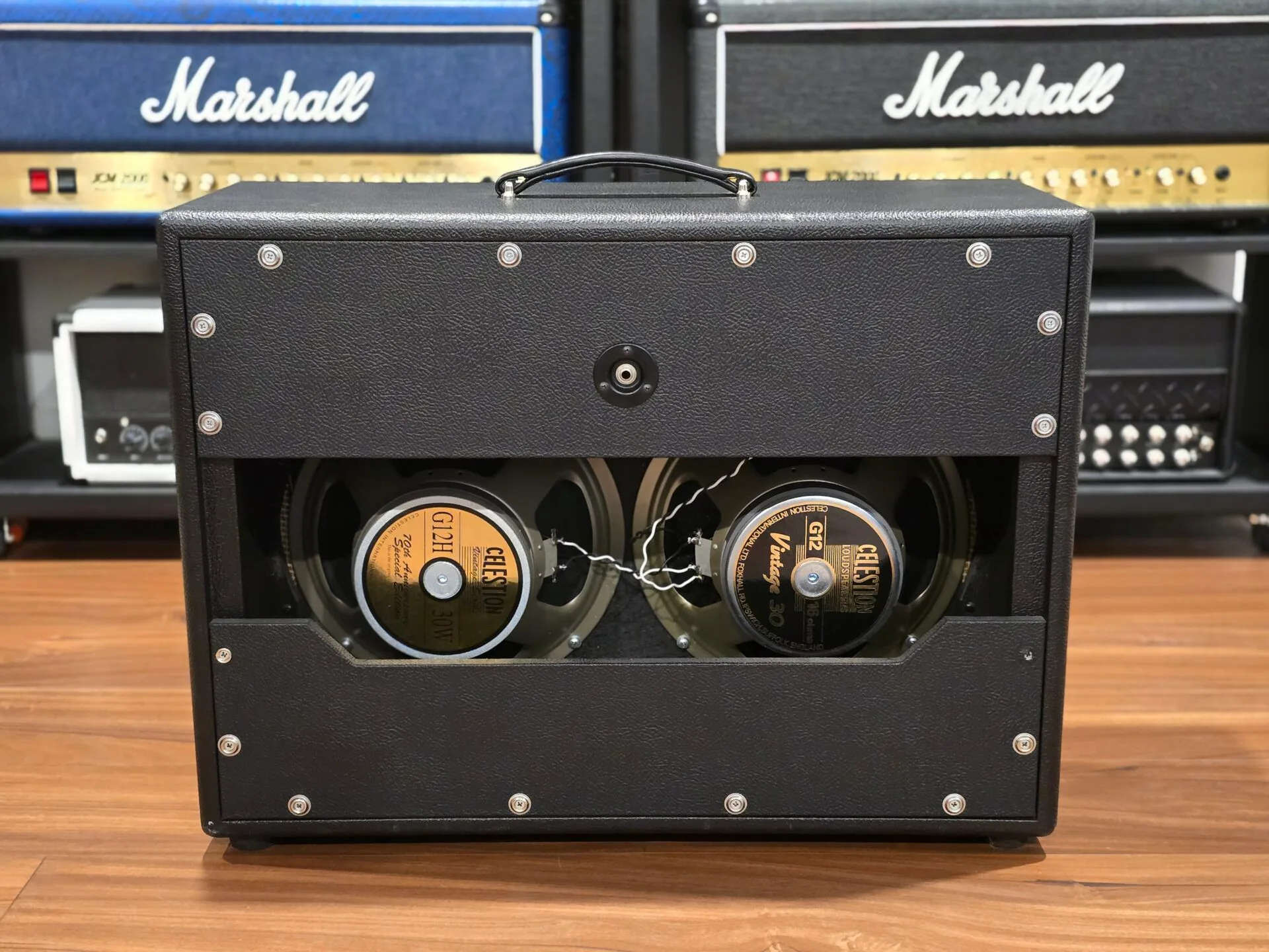 Bogner 212 Open Back Shiva Size Cabinet – Image 4