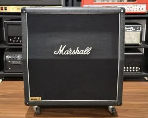 Marshall JCM Slash 1960AV
